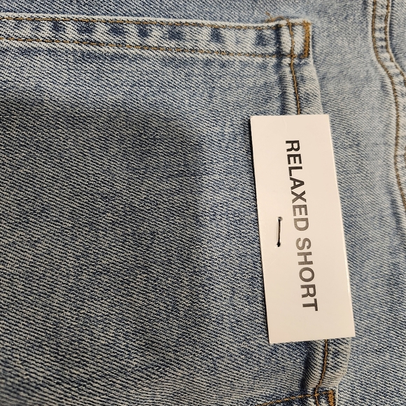 ZARA Mens Relaxed Shorts in Painted Denim - size 34 - Picture 5 of 11